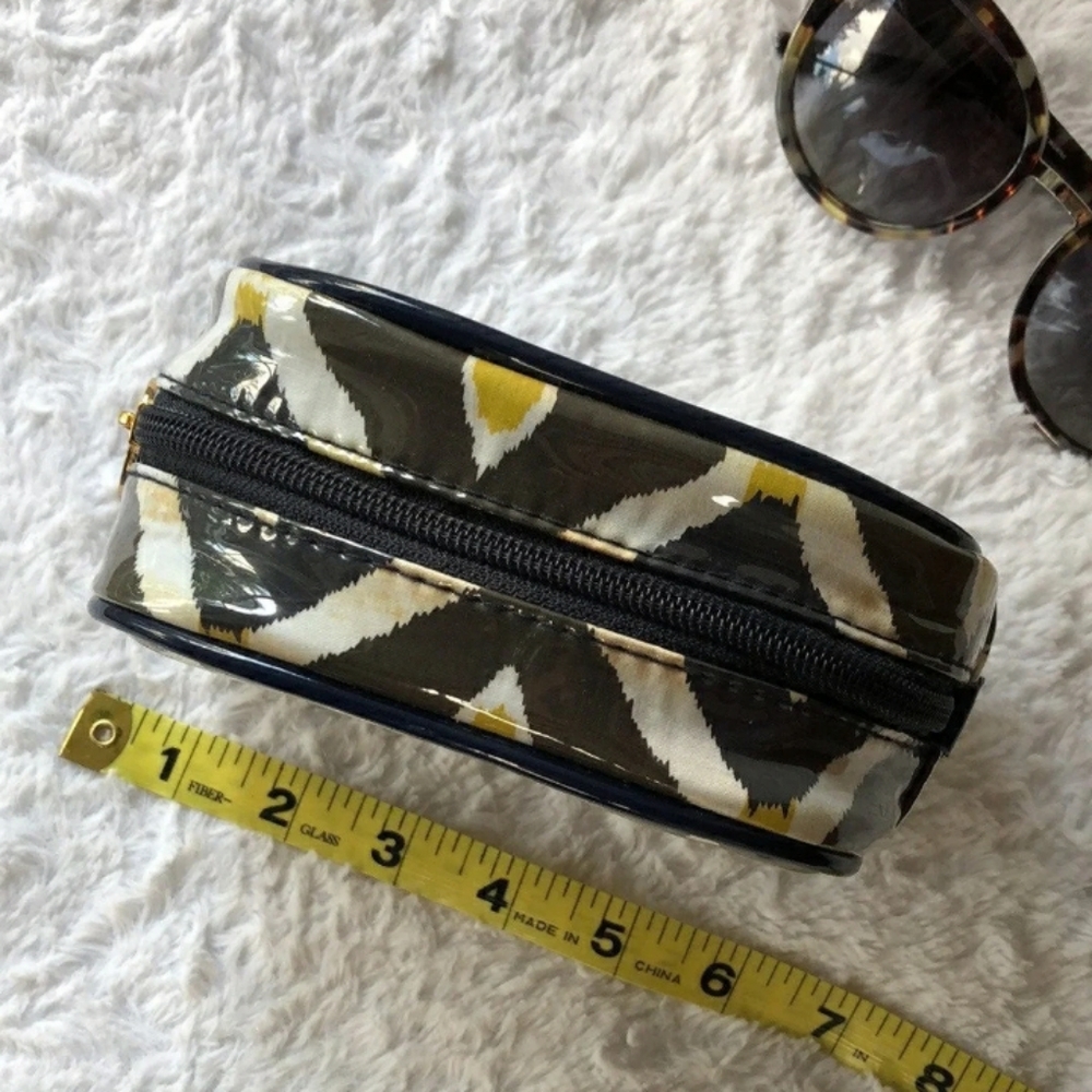 Tory Burch Cosmetic Bag - Picture 6 of 7